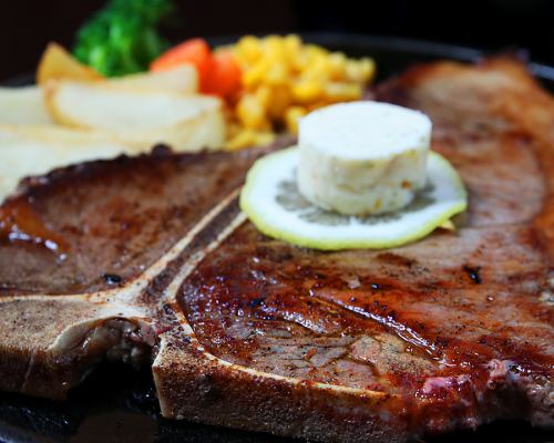 T-bone steak (approx. 300g)