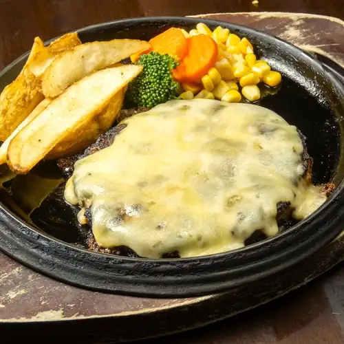 モッツァレラチーズハンバーグ 200g