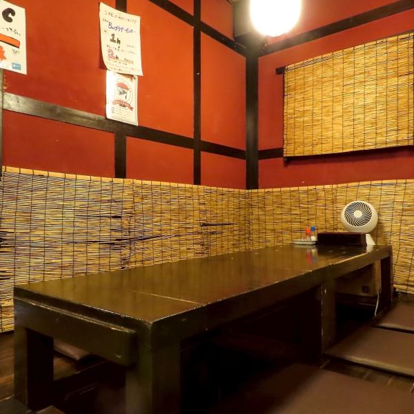 5～8名名様など少人数のグループ利用にぴったりのお席となっております。お席の組み合わせも自由に行えますのでどんなシーンにも最適です！