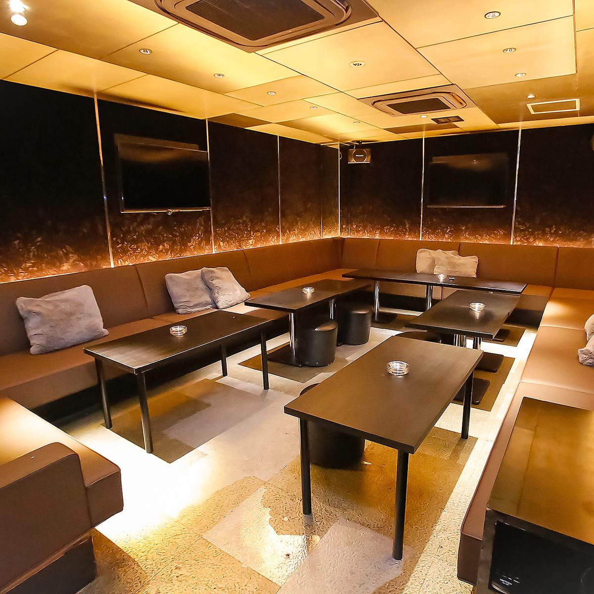 【最大30名/カラオケ付きソファ完全個室】2H飲み放題付4,300円～