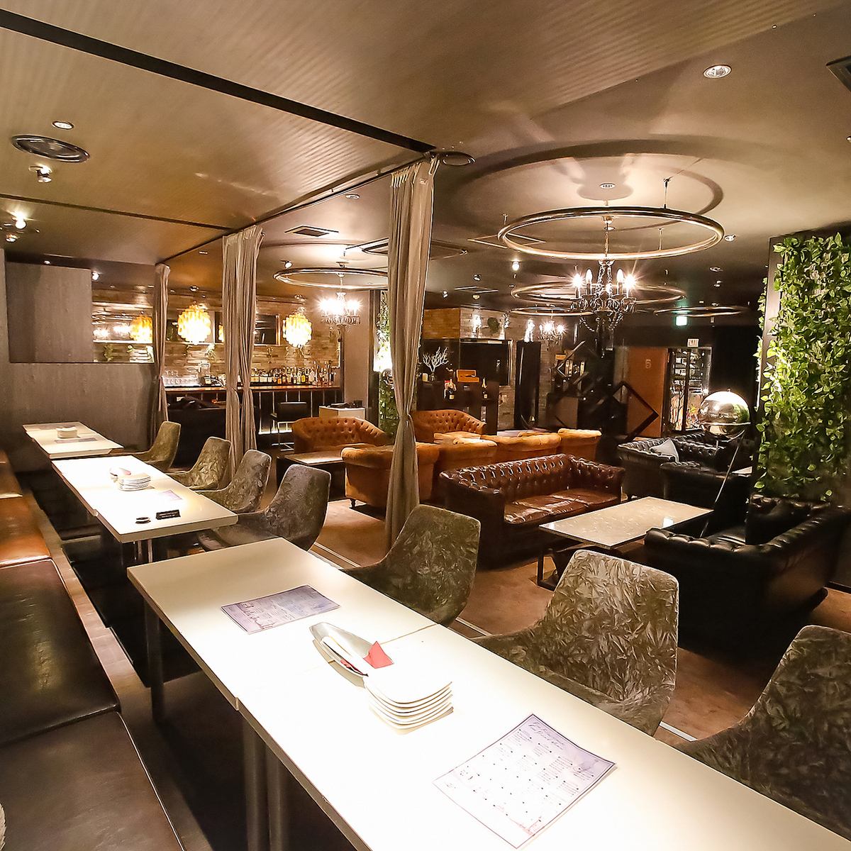 【最大200名】2H飲み放題付4,300円★カラオケ・プロジェクター有