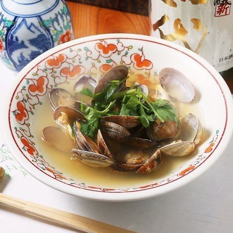 Stewed beef Achilles / Steamed clams