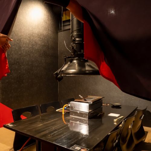 全席半個室のゆったり空間