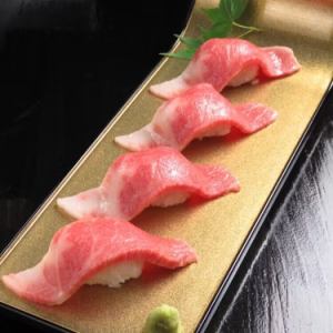 高级炙烤握寿司（2个）