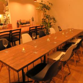 テーブル※貸切15名～☆女子会・誕生日・宴会の二次会・結婚式の二次会に是非ご活用下さい♪少人数の貸切も可能です。オススメの和牛ステーキ、ハーフポンドステーキなど当店自慢の肉メニューも充実☆