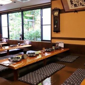 【掘りごたつ風お座敷『上席』4名様～40名様程度まで】宴会向きのお席です。ご利用お待ちしております。席のみの予約はご遠慮ください。詳細はお店にお問い合わせください。