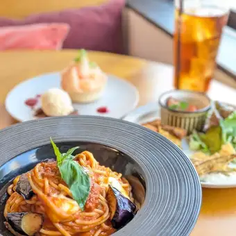 Weekday-only special lunch course!