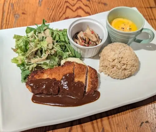 Lunch only, choice of lunch