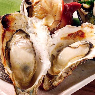 牡蠣料理がおすすめ！魚介、海鮮がてんこもりです！2時間飲み放題付きコース有◎