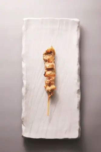 嫩雞（鹽漬或醬汁）