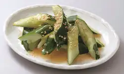 黃瓜泥（佐紅醬和白醬）
