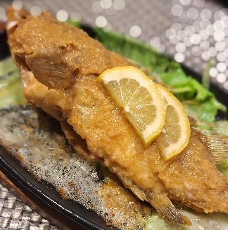 Grilled meebait with butter