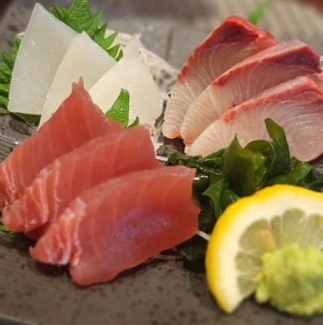 Assortment of 3 dishes