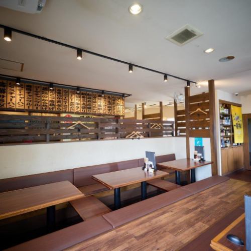 A spacious and relaxing space that even large groups can enjoy