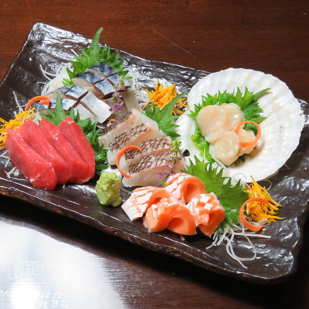 鮮度抜群な海鮮料理はもちろん、定番居酒屋メニューも豊富！
