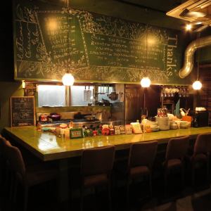 【GABU 1st floor】 The pre-kitchen counter is OK even for 1 person!