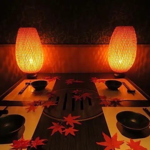 저희 가게는 여자회, 데이트 등 프라이빗한 연회로부터 환송 영회·송신년회등의 회사 연회까지 여러가지 씬에 추천입니다!또, 가족에서의 식사나, 소중한 사람과의 특별한 날의 축하에도 딱 맞습니다.고객님께 만족하실 수 있도록 스탭 일동심을 담아 환대합니다.