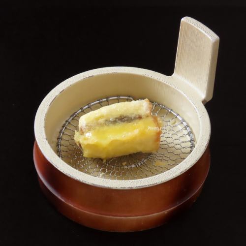 名古屋名物！おぐらトースト/濃縮牛乳プリン