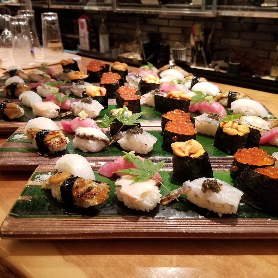 鮮度抜群のおまかせ握り、心満たす鍋コースも。ここでしか味わえない、逸品をどうぞ!