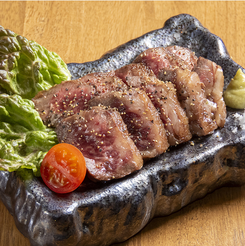 満足感のある逸品メニューも充実♪