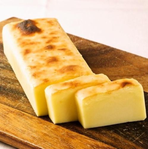 ◆ Cajo (baked cheese)