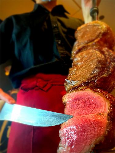 [★All-you-can-eat churrasco with 20 types including the rare cut of aitchbone★] We will serve each cut in the best condition!