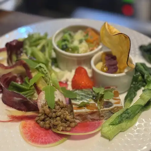 午餐時令開胃菜拼盤