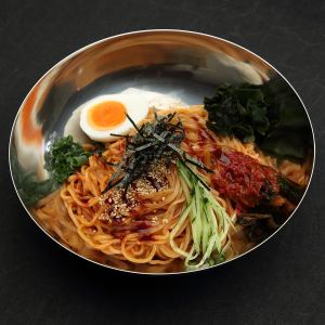 ビビン麺