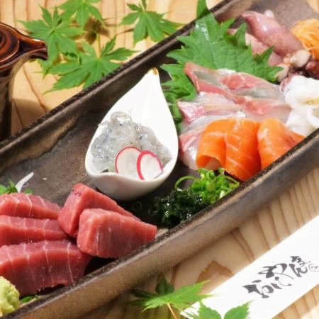 [Seasonal sashimi daily change!] Assorted sashimi [Middle]