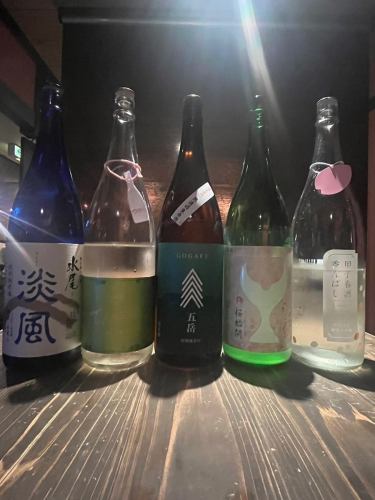 こんにちは
おにやんまです‼️

少し遅れてしまいましたが『春酒』入荷しました！

美味しい日本酒をご用意しておりますので
皆様のご来店お待ちしております😊

#長野市 #長野 #長野市居酒屋 #日本酒最高 #長野市おにやんま #大信州 #甍 #水尾 #山三 #五岳 #甲子正宗春酒香んばし#ちえびじん #寒菊#酔鯨#春酒