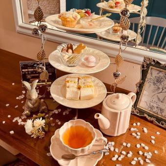 当日OK★お1人様やカフェ利用にも◎ミニサイズのお手軽アフタヌーンティー★紅茶付