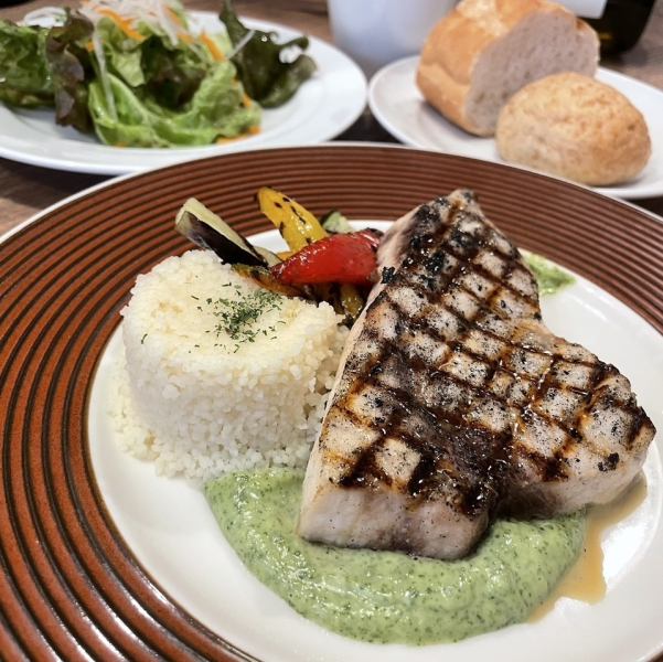8/25-8/31【週替わりランチ】メカジキのグリル　大葉マヨネーズソース