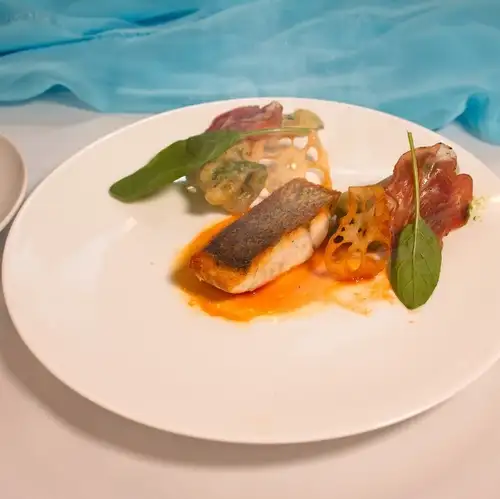 8/20~【スペシャルランチ】 スズキのソテー 万願寺唐辛子のフリット添え