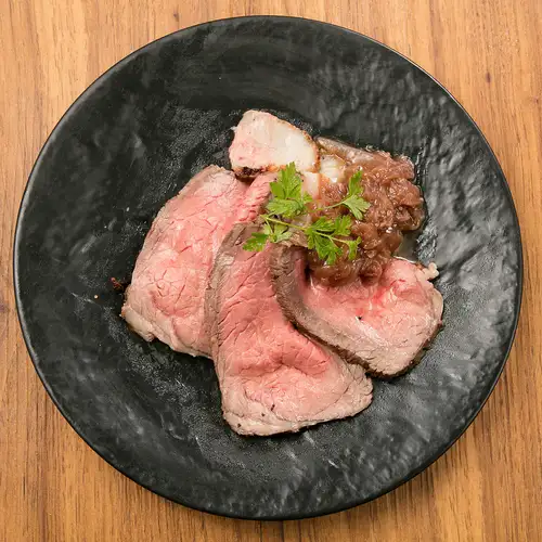 Kuroge Wagyu beef roast beef