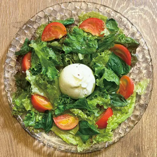 Whole burrata and fresh tomato salad