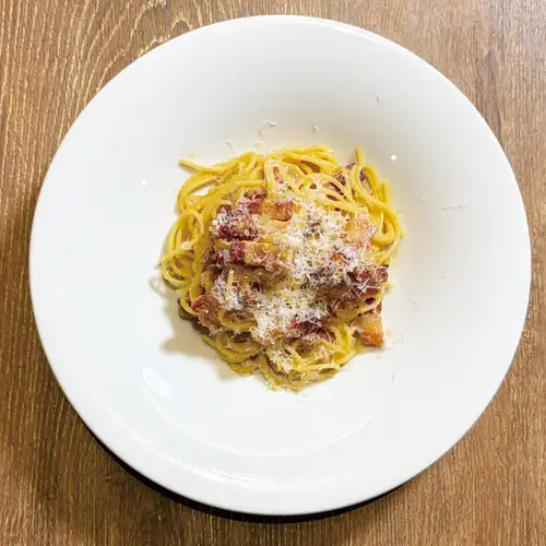 Carbonara with Toyomaru eggs and pancetta