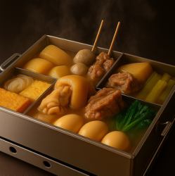 鰹・昆布・豚骨の三種だしで煮込む本格「沖縄おでん」