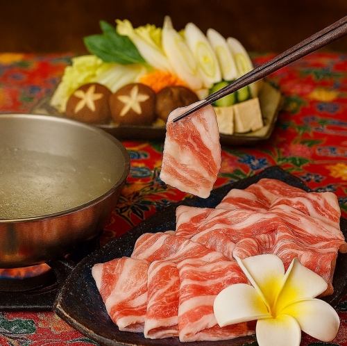 希少なやんばる島豚あぐーを使用した本格的なお料理☆