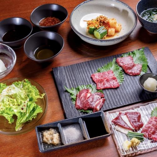 [Recommended for entertaining guests and special occasions ◎ Luxurious premium course] This is a course where you can enjoy 10 of our specialty dishes!