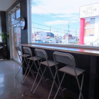 カウンター席です。