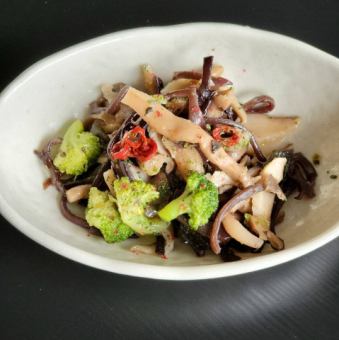 きのことブロッコリーのマリネ