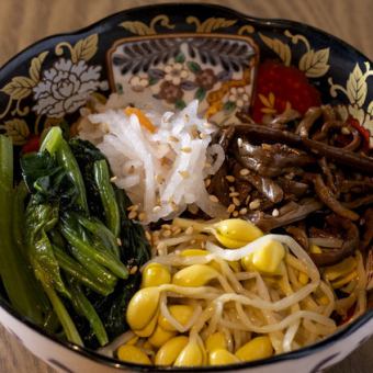 ナムル盛り合せ