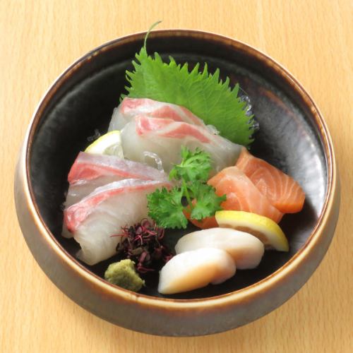 刺身の盛り合わせ 小(1人前)