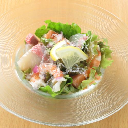 季節のお任せサラダ