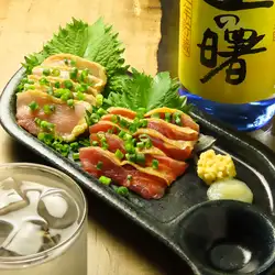 Free-range chicken sashimi