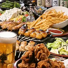 “洗碗套餐”含火锅：包含芝麻鰤鱼、博多和牛内脏火锅等7道菜，以及3小时畅饮。5000日元 ⇒ 4000日元