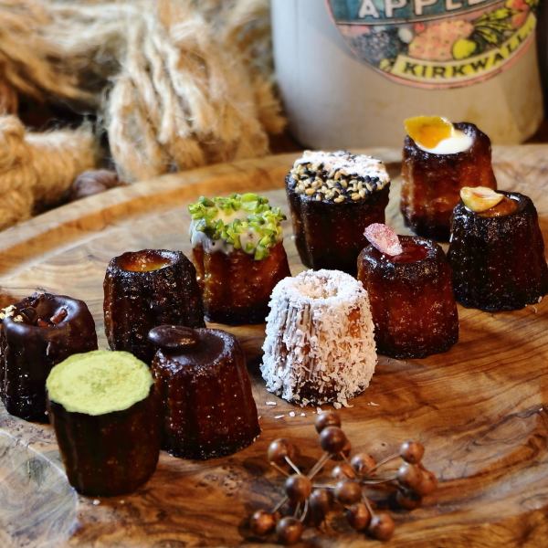 [Takeout available: "Canelé Jewelry Box"]