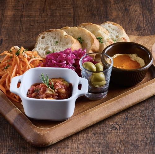 本日の前菜5種の盛り合わせ