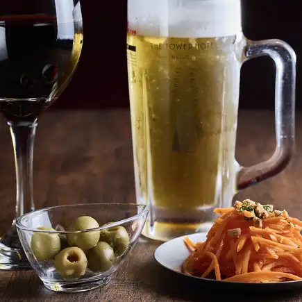 [Toast Set] 1 drink (beer or wine) + 2 kinds of snacks