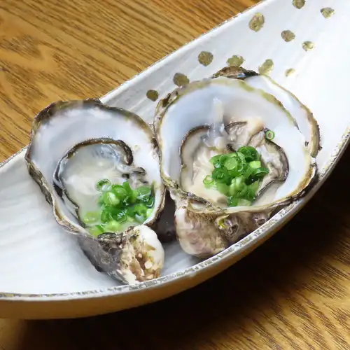 殻付生がき　１コ